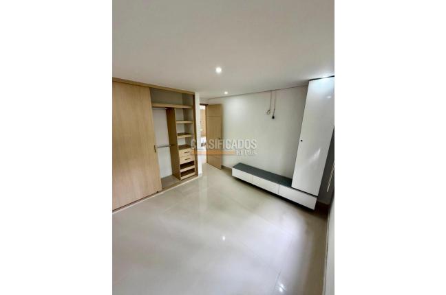 Apartamentos, Venta, Multicentro - $550.000.000