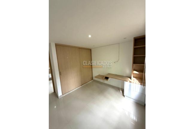 Apartamentos, Venta, Multicentro - $550.000.000
