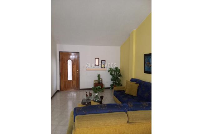 Apartamentos, Venta en Capri