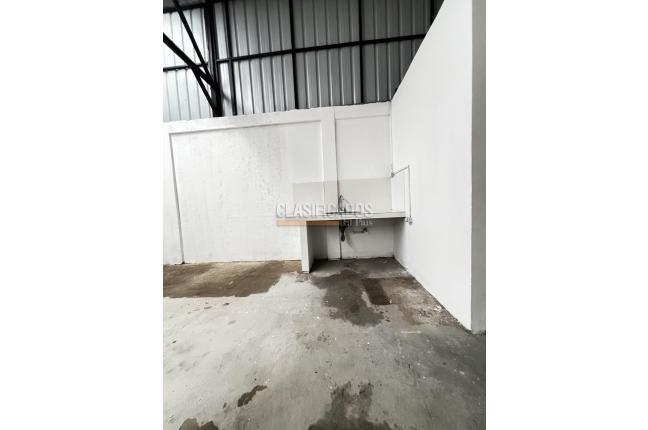 Locales y Bodegas, Alquiler, Pance - $9.000.000