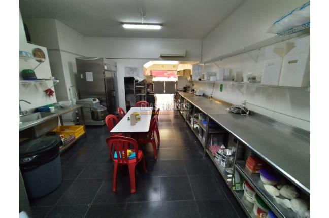 Locales y Bodegas, Venta, La Flora - $250.000.000
