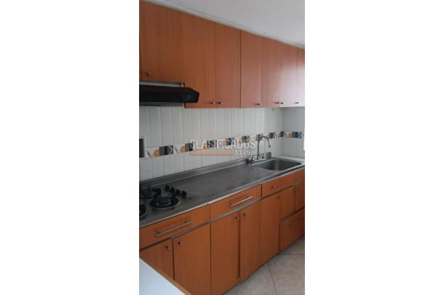 Casas, Alquiler, Bogotá - $1.450.000