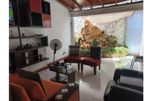 Casas, Venta en Camino Real