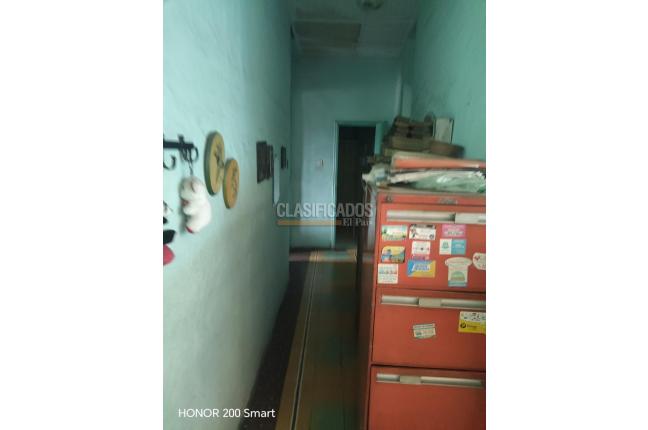 Casas, Venta, Granada - $550.000.000