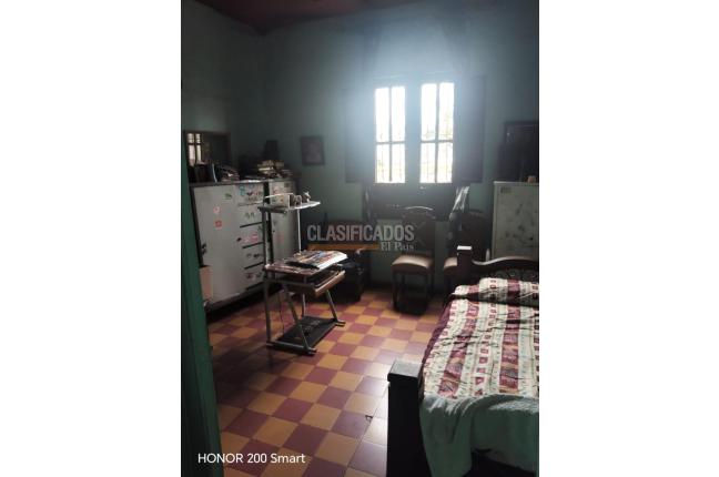 Casas, Venta, Granada - $550.000.000