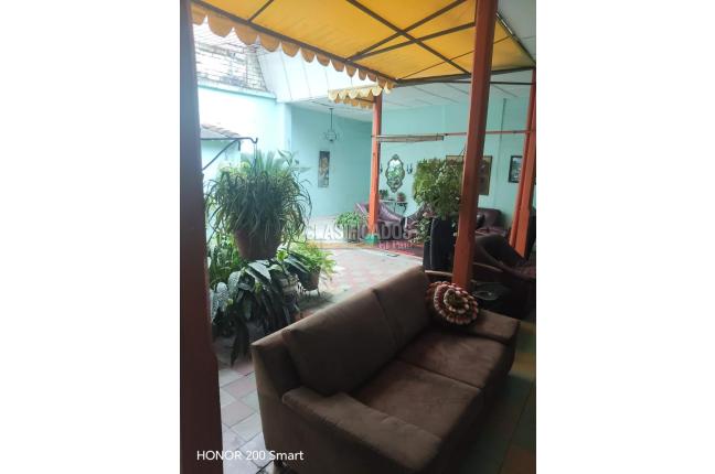 Casas, Venta, Granada - $550.000.000