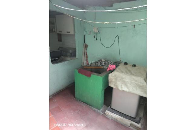 Casas, Venta, Granada - $550.000.000