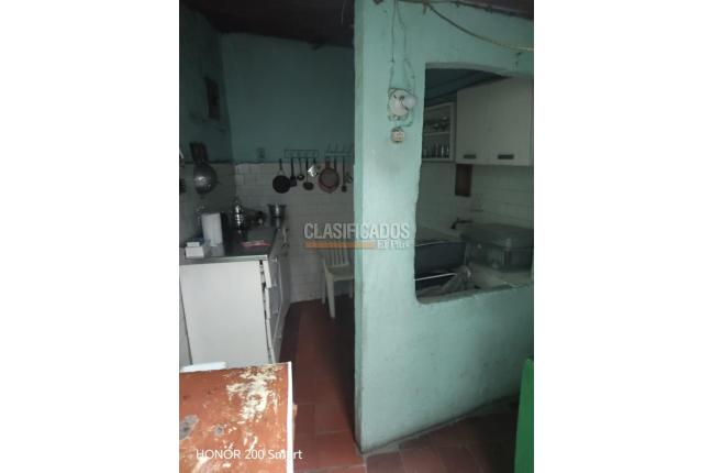 Casas, Venta, Granada - $550.000.000