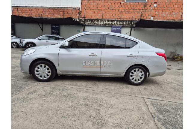Nissan Versa 2015 - $39.000.000