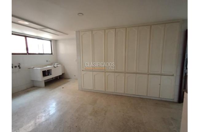 Apartamentos, Venta, Santa Rita - $2.200.000.000