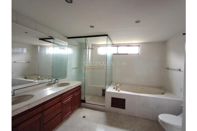 Apartamentos, Venta, Santa Rita - $2.200.000.000