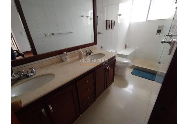 Apartamentos, Venta, La Flora - $880.000.000