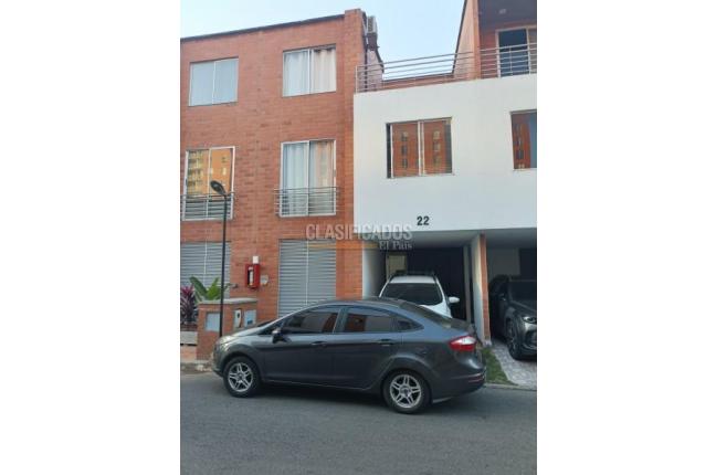 Casas, Venta en Valle del Lili