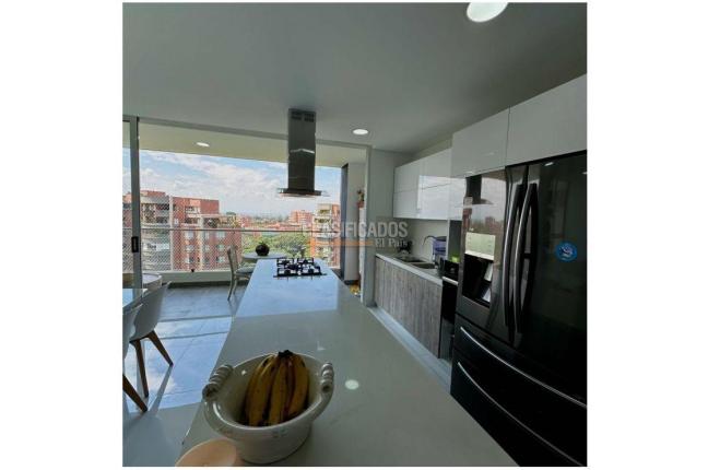 Apartamentos, Venta en Ciudad Jardín