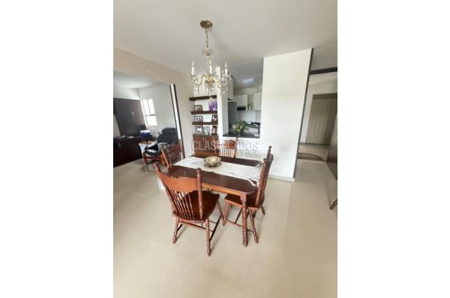 Apartamentos, Venta, La Hacienda - $550.000.000
