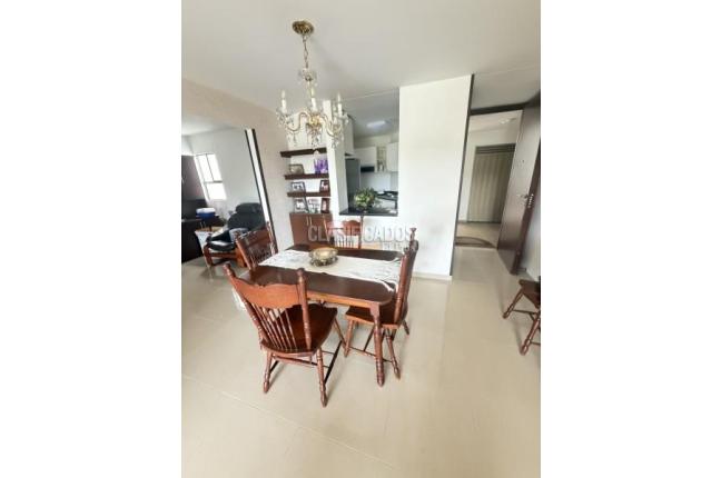 Apartamentos, Venta, La Hacienda - $550.000.000