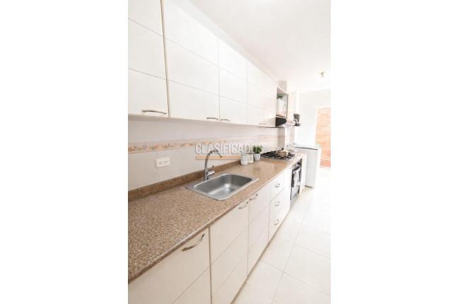 Casas, Venta, La Hacienda - $700.000.000
