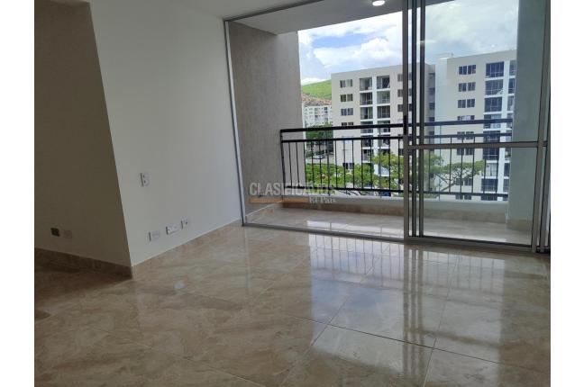 Apartamentos, Venta en Yumbo