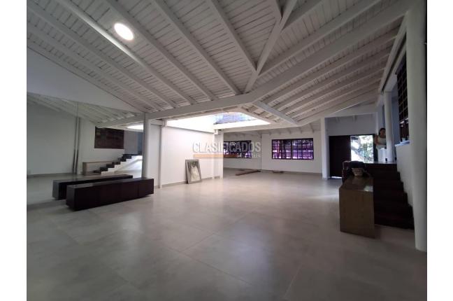 Casas, Alquiler en La Flora