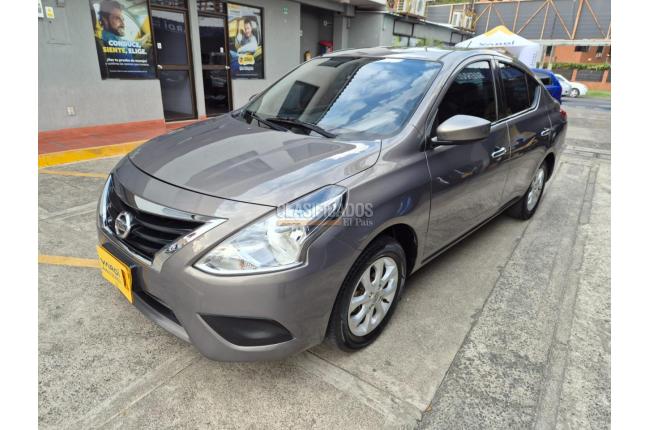 Nissan Versa 2019