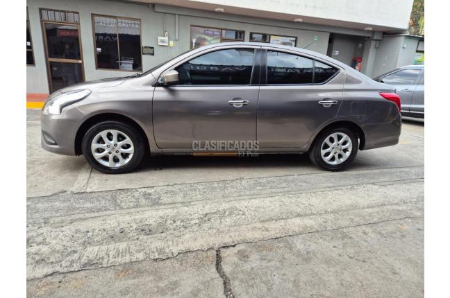 Nissan Versa 2019 - $46.900.000