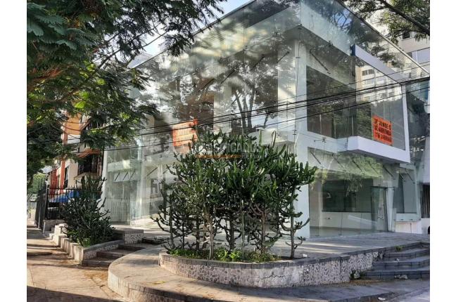 Locales y Bodegas, Venta en Santa Mónica Norte