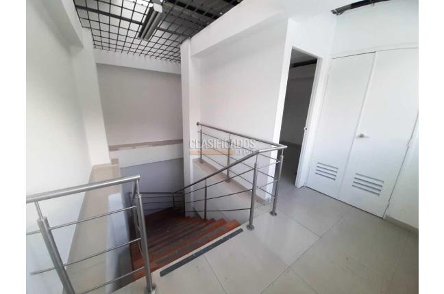 Locales y Bodegas, Venta, Santa Mónica Norte - $3.300.000.000