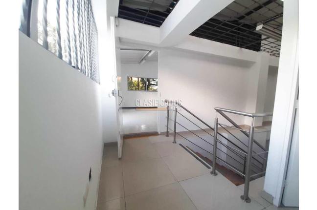 Locales y Bodegas, Venta, Santa Mónica Norte - $3.300.000.000
