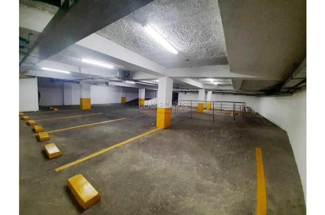 Locales y Bodegas, Venta, Santa Mónica Norte - $3.300.000.000