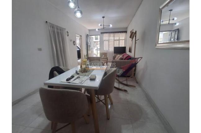 Casas, Venta, Alfonso López - $450.000.000