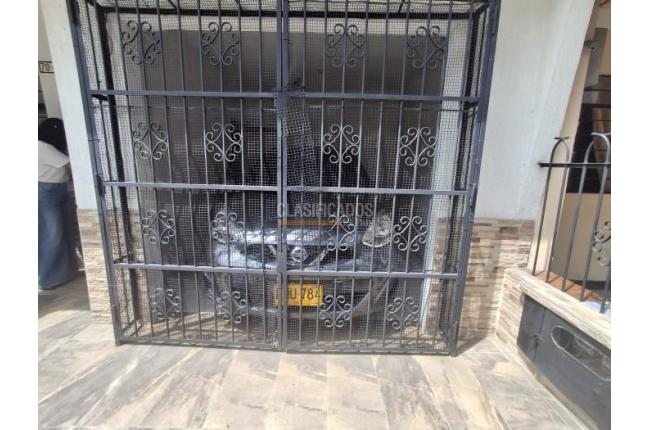 Casas, Venta, Alfonso López - $450.000.000