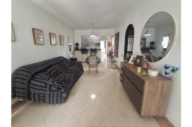 Casas, Venta, Alfonso López - $450.000.000