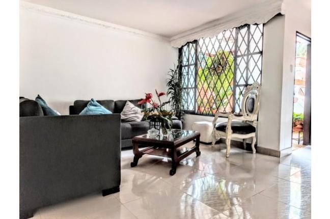 Casas, Alquiler, El Refugio - $2.400.000