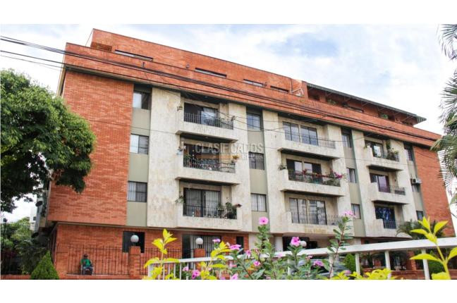 Apartamentos, Venta en Ciudad Jardín