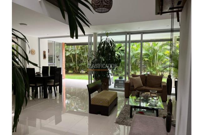 Casas, Alquiler en Pance