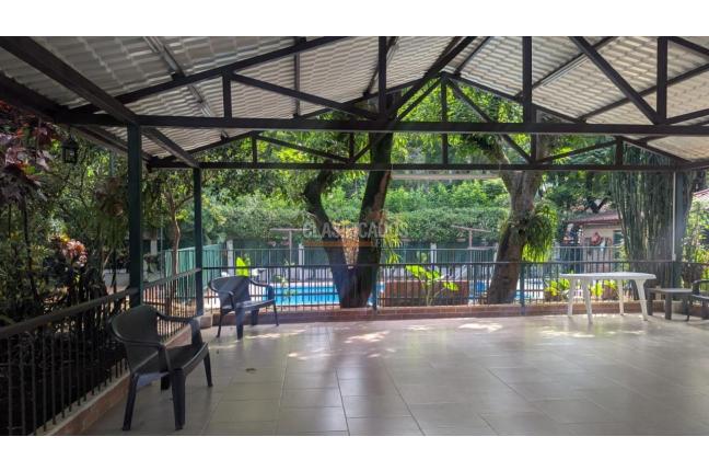 Casas, Venta, Alférez Real - $380.000.000