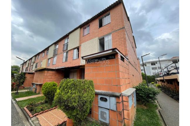Casas, Venta, Ciudad 2.000 - $285.000.000