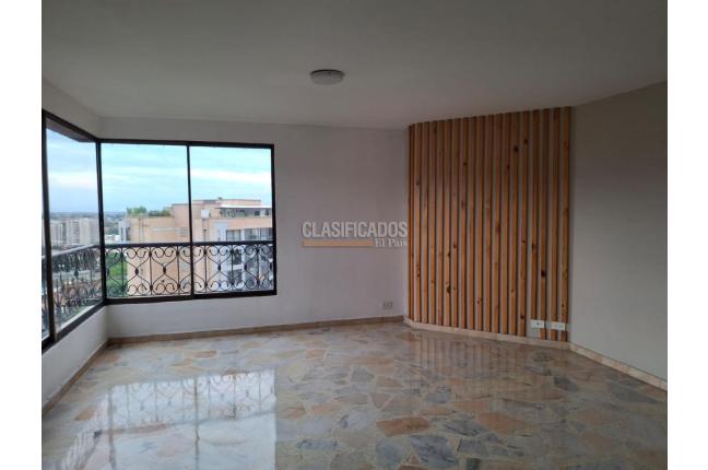 Apartamentos, Venta en Las Quintas de Don Simón