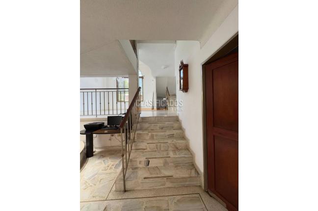 Casas, Venta, Guadalupe - $790.000.000