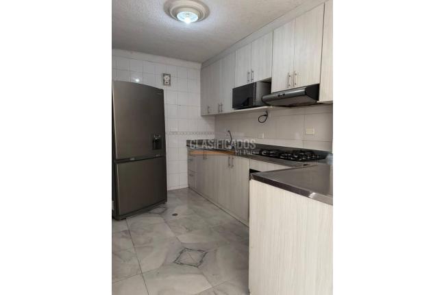 Casas, Venta, Guadalupe - $790.000.000