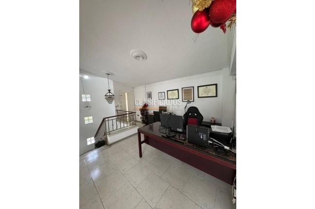 Casas, Venta, Guadalupe - $790.000.000