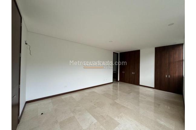 Apartamentos, Venta, Santa Rita - $1.600.000.000