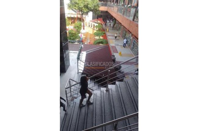 Locales y Bodegas, Alquiler, Barranquilla - $1.900.000