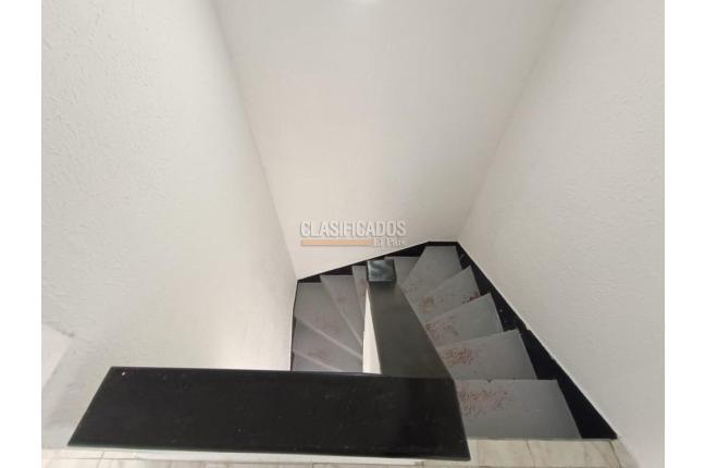 Apartamentos, Alquiler en Urbanización La Merced