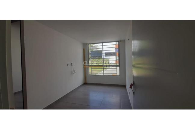 Apartamentos, Alquiler, Kachipay - $1.150.000
