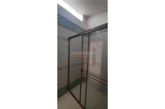 Apartamentos, Alquiler, El Refugio - $1.400.000