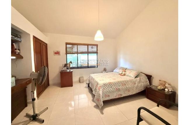 Casas, Venta, Ciudad Jardín - $1.200.000.000