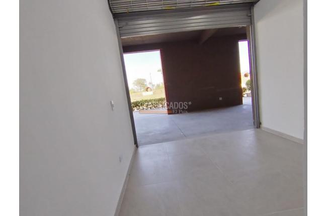 Locales y Bodegas, Alquiler, Ciudad Pacifica - $1.200.000