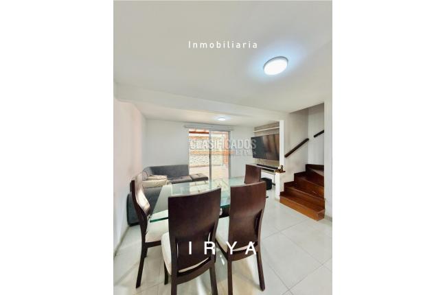 Casas, Venta en Reservas del Lili