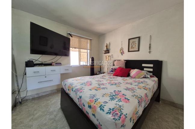 Apartamentos, Venta, Santa Anita - $240.000.000